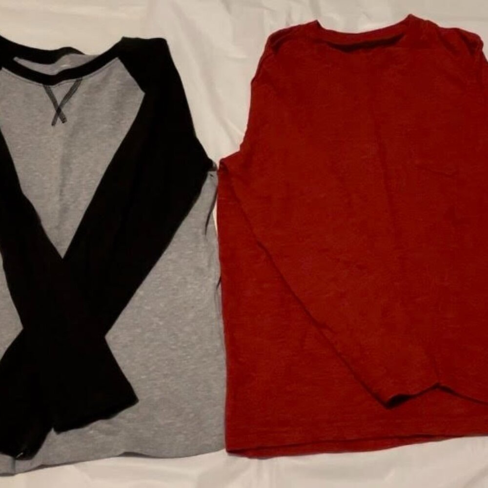 Boys Long Sleeve Pullover shirts (2)
